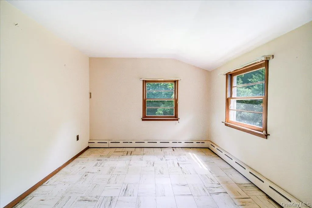 15 Nightingale Road, Bedford, NY, 4 Bedrooms Bedrooms, 8 Rooms Rooms,2 BathroomsBathrooms,Residential,For Rent,Nightingale,0,1027327 15 Nightingale Road, Bedford, NY, 4 Bedrooms Bedrooms, 8 Rooms Rooms,2 BathroomsBathrooms,Residential,For Rent,Nightingale,0,1027327