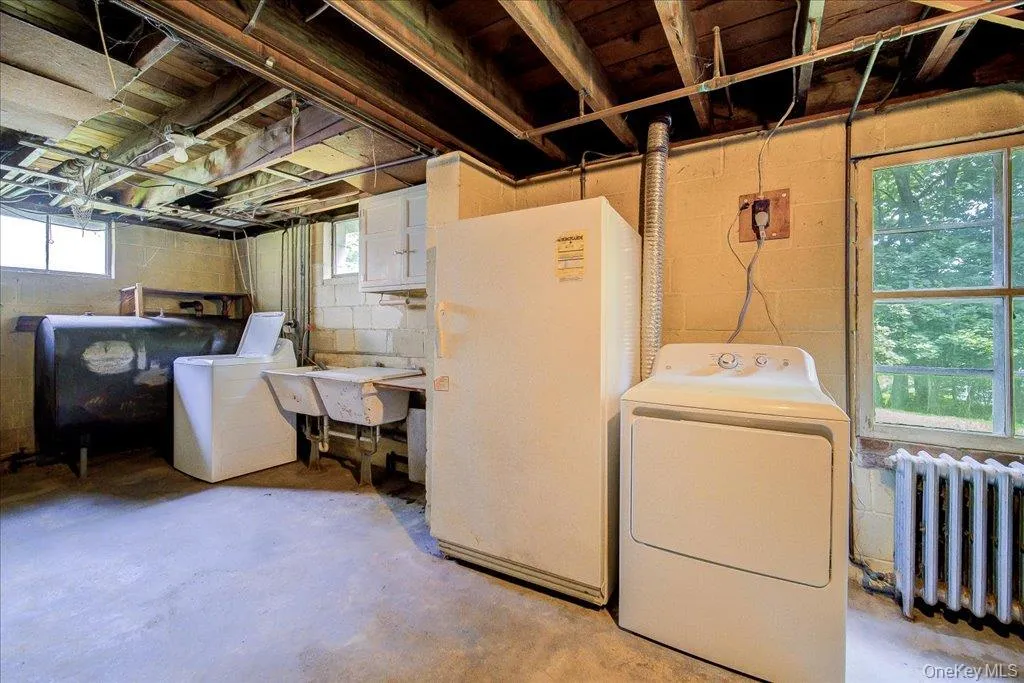15 Nightingale Road, Bedford, NY, 4 Bedrooms Bedrooms, 8 Rooms Rooms,2 BathroomsBathrooms,Residential,For Rent,Nightingale,0,1027327 15 Nightingale Road, Bedford, NY, 4 Bedrooms Bedrooms, 8 Rooms Rooms,2 BathroomsBathrooms,Residential,For Rent,Nightingale,0,1027327