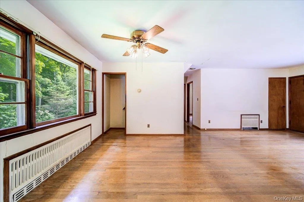 15 Nightingale Road, Bedford, NY, 4 Bedrooms Bedrooms, 8 Rooms Rooms,2 BathroomsBathrooms,Residential,For Rent,Nightingale,0,1027327 15 Nightingale Road, Bedford, NY, 4 Bedrooms Bedrooms, 8 Rooms Rooms,2 BathroomsBathrooms,Residential,For Rent,Nightingale,0,1027327