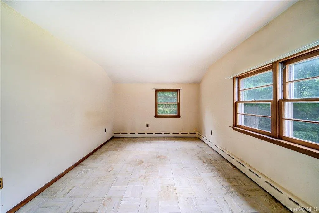 15 Nightingale Road, Bedford, NY, 4 Bedrooms Bedrooms, 8 Rooms Rooms,2 BathroomsBathrooms,Residential,For Rent,Nightingale,0,1027327 15 Nightingale Road, Bedford, NY, 4 Bedrooms Bedrooms, 8 Rooms Rooms,2 BathroomsBathrooms,Residential,For Rent,Nightingale,0,1027327