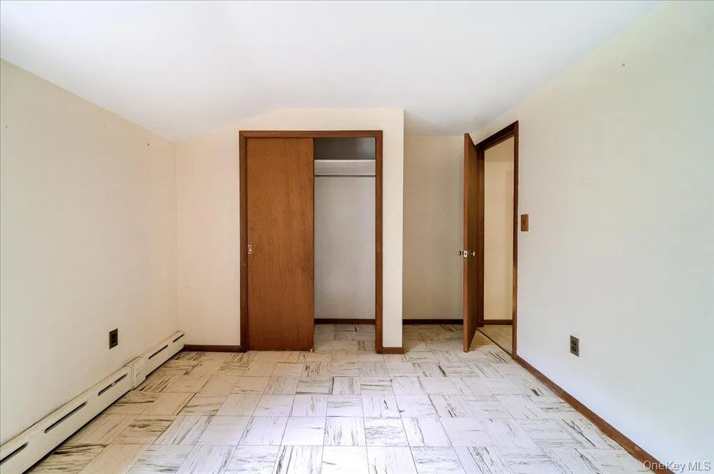 15 Nightingale Road, Bedford, NY, 4 Bedrooms Bedrooms, 8 Rooms Rooms,2 BathroomsBathrooms,Residential,For Rent,Nightingale,0,1027327 15 Nightingale Road, Bedford, NY, 4 Bedrooms Bedrooms, 8 Rooms Rooms,2 BathroomsBathrooms,Residential,For Rent,Nightingale,0,1027327