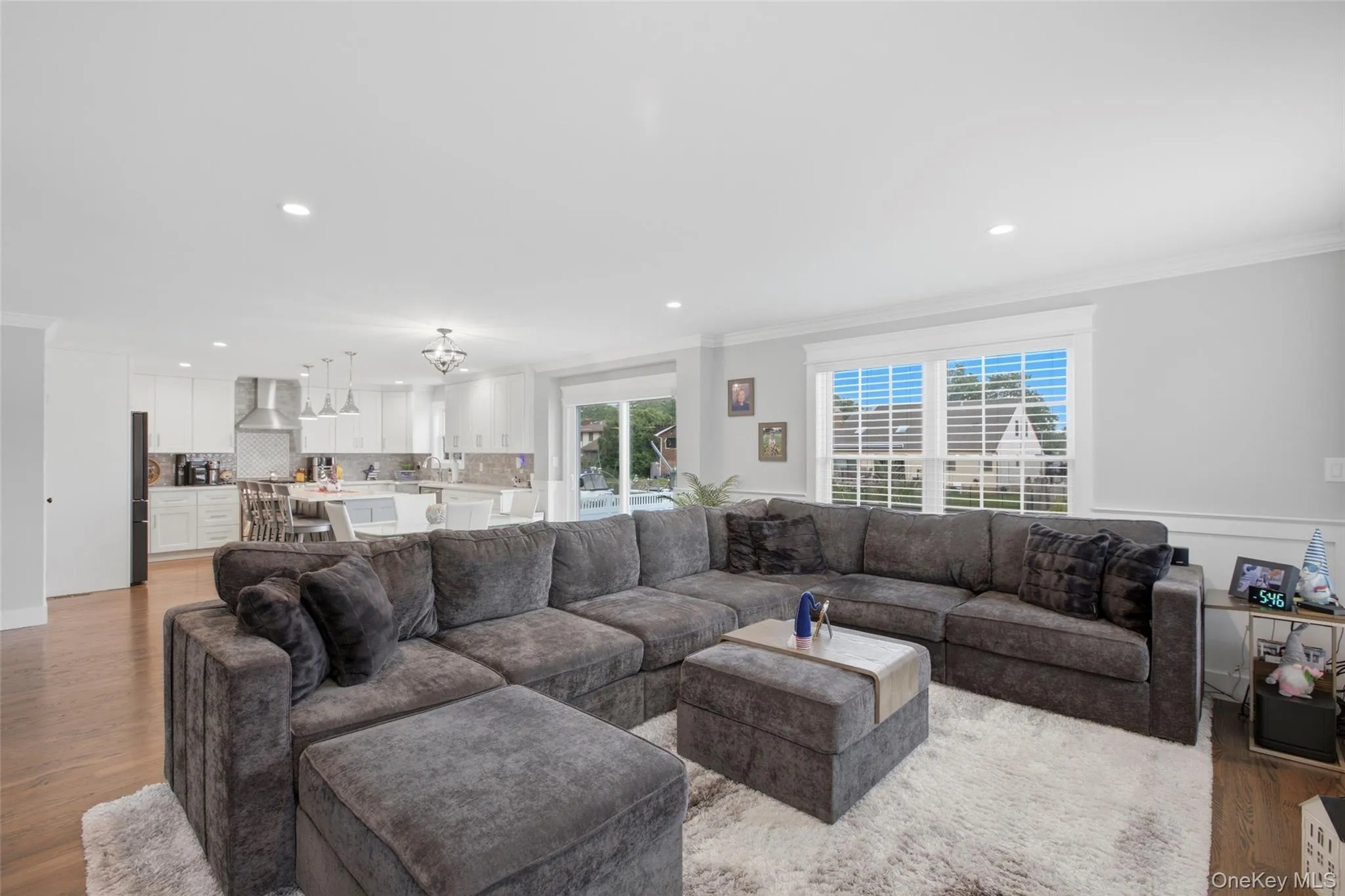 30 Berger Avenue, Babylon, NY, 4 Bedrooms Bedrooms, 7 Rooms Rooms,2 BathroomsBathrooms,Residential,For Rent,Berger,0,1027328 30 Berger Avenue, Babylon, NY, 4 Bedrooms Bedrooms, 7 Rooms Rooms,2 BathroomsBathrooms,Residential,For Rent,Berger,0,1027328