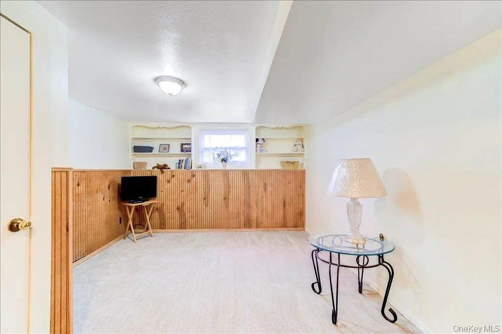17 Brian Road, Poughkeepsie (town), NY, 3 Bedrooms Bedrooms, 9 Rooms Rooms,1 BathroomBathrooms,Residential,For Rent,Brian,0,1027331 17 Brian Road, Poughkeepsie (town), NY, 3 Bedrooms Bedrooms, 9 Rooms Rooms,1 BathroomBathrooms,Residential,For Rent,Brian,0,1027331