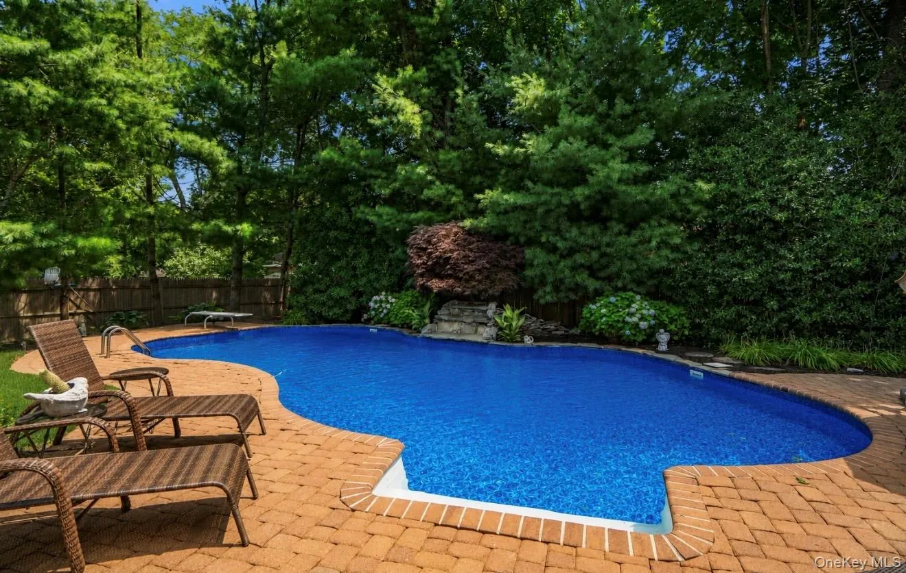 53 Quaker Path, Brookhaven, NY, 3 Bedrooms Bedrooms, 7 Rooms Rooms,2 BathroomsBathrooms,Residential,For Rent,Quaker,0,1027332 53 Quaker Path, Brookhaven, NY, 3 Bedrooms Bedrooms, 7 Rooms Rooms,2 BathroomsBathrooms,Residential,For Rent,Quaker,0,1027332
