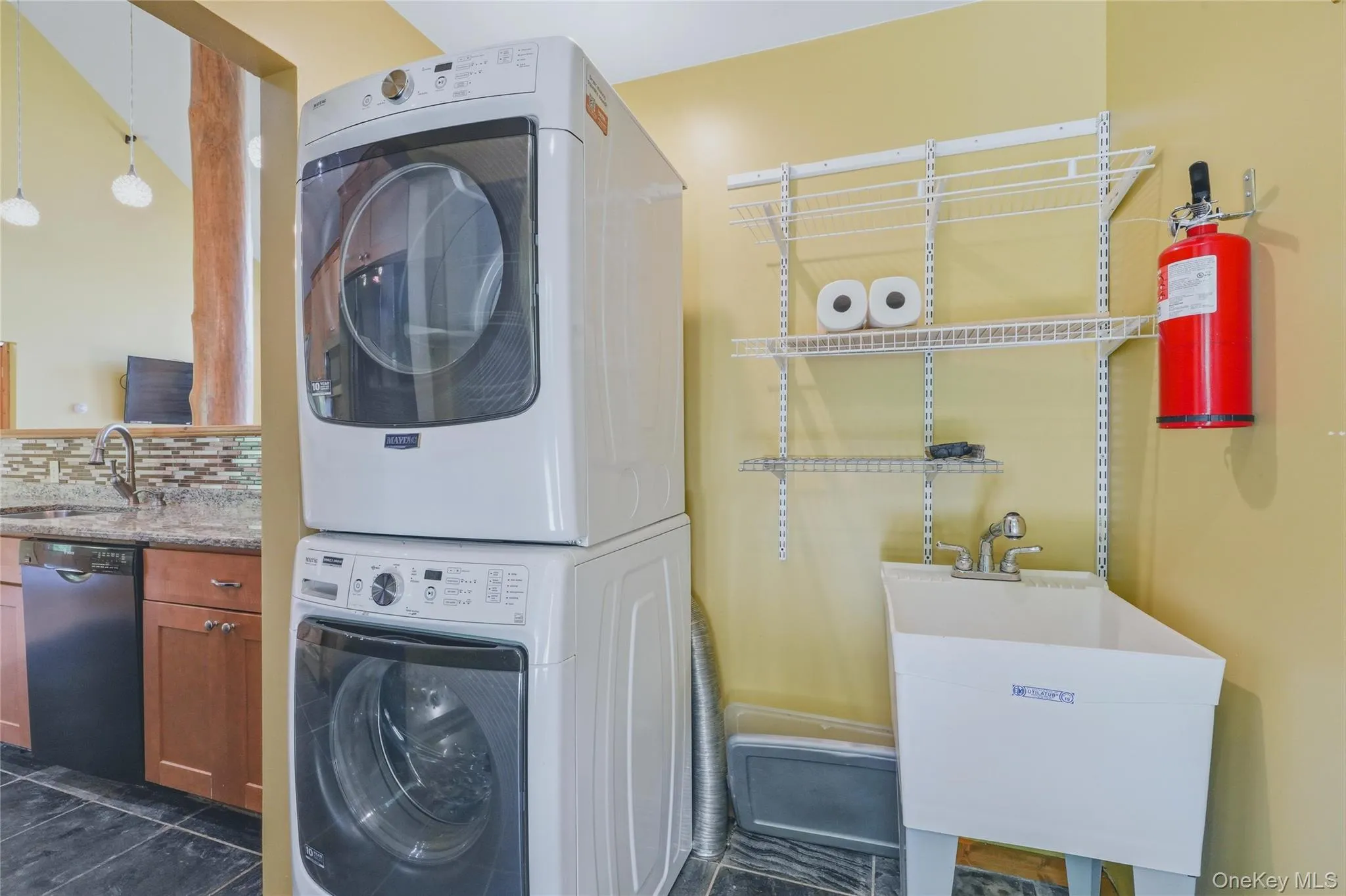 22 Deer Haven Road, Rosendale, NY, 3 Bedrooms Bedrooms, 7 Rooms Rooms,2 BathroomsBathrooms,Residential,For Rent,Deer Haven,0,1027341 22 Deer Haven Road, Rosendale, NY, 3 Bedrooms Bedrooms, 7 Rooms Rooms,2 BathroomsBathrooms,Residential,For Rent,Deer Haven,0,1027341