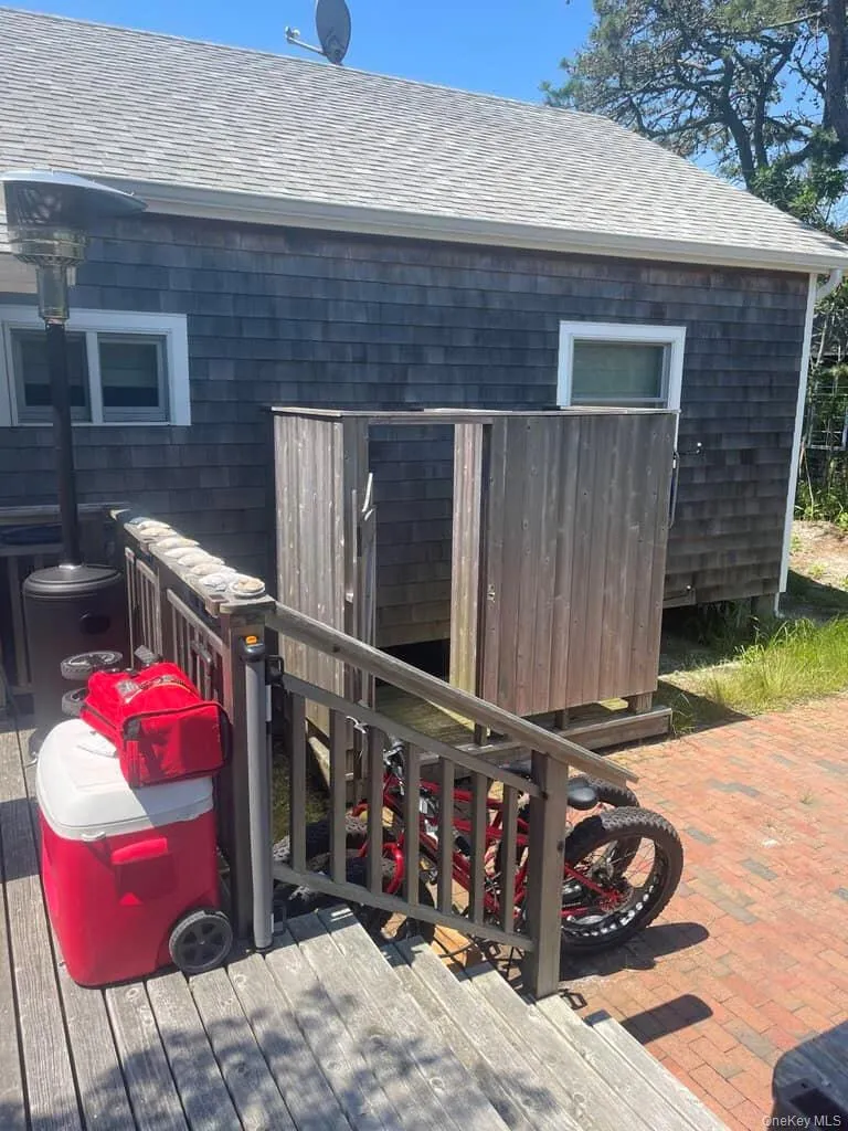 40 Atlantic Avenue, Islip, NY, 4 Bedrooms Bedrooms, 8 Rooms Rooms,2 BathroomsBathrooms,Residential,For Rent,Atlantic,0,1027345 40 Atlantic Avenue, Islip, NY, 4 Bedrooms Bedrooms, 8 Rooms Rooms,2 BathroomsBathrooms,Residential,For Rent,Atlantic,0,1027345