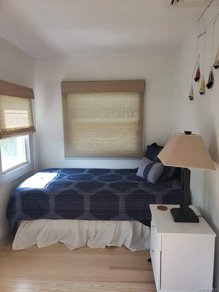 40 Atlantic Avenue, Islip, NY, 4 Bedrooms Bedrooms, 8 Rooms Rooms,2 BathroomsBathrooms,Residential,For Rent,Atlantic,0,1027345 40 Atlantic Avenue, Islip, NY, 4 Bedrooms Bedrooms, 8 Rooms Rooms,2 BathroomsBathrooms,Residential,For Rent,Atlantic,0,1027345