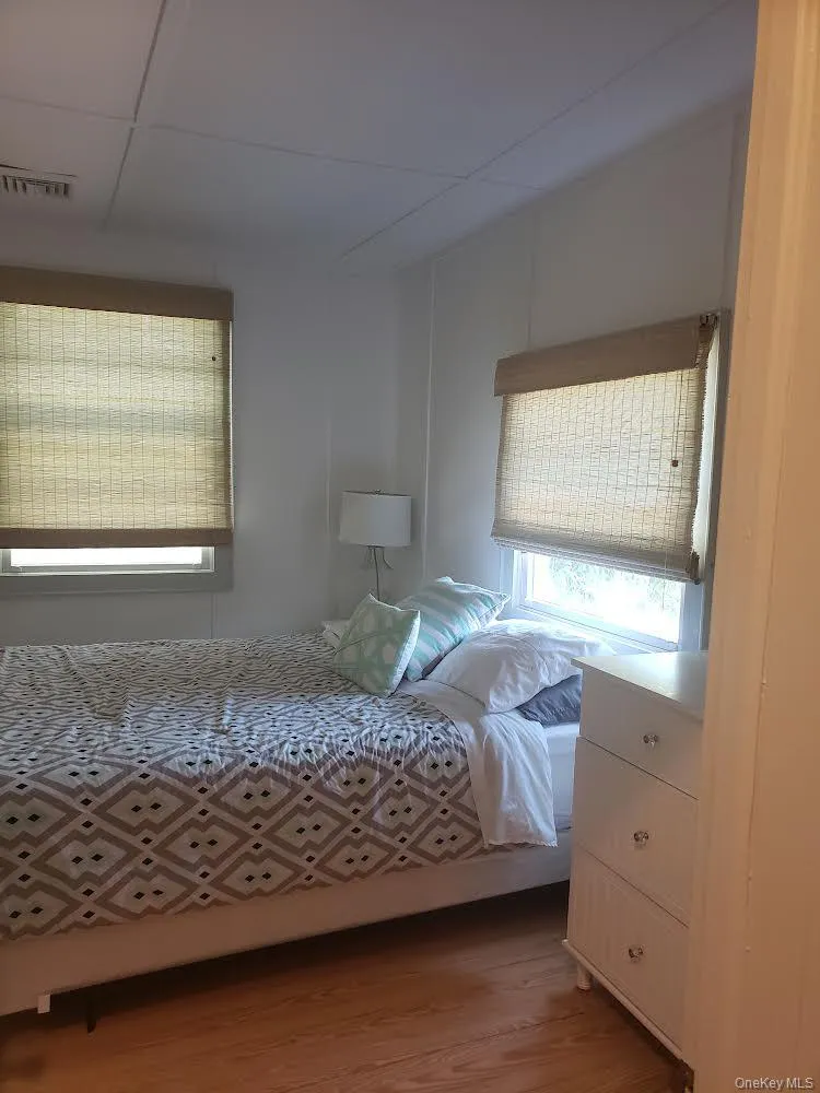 40 Atlantic Avenue, Islip, NY, 4 Bedrooms Bedrooms, 8 Rooms Rooms,2 BathroomsBathrooms,Residential,For Rent,Atlantic,0,1027345 40 Atlantic Avenue, Islip, NY, 4 Bedrooms Bedrooms, 8 Rooms Rooms,2 BathroomsBathrooms,Residential,For Rent,Atlantic,0,1027345