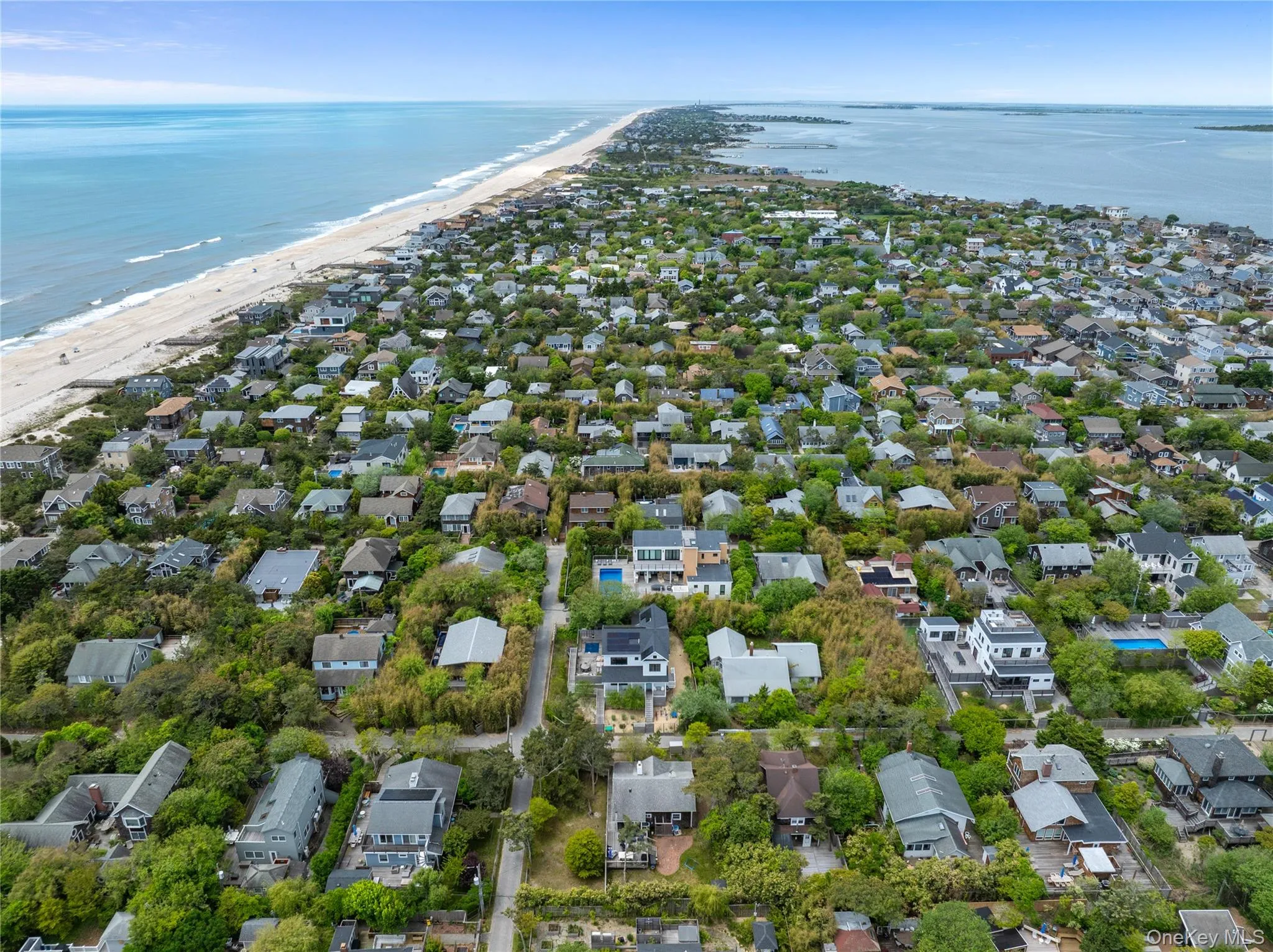 40 Atlantic Avenue, Islip, NY, 4 Bedrooms Bedrooms, 8 Rooms Rooms,2 BathroomsBathrooms,Residential,For Rent,Atlantic,0,1027345 40 Atlantic Avenue, Islip, NY, 4 Bedrooms Bedrooms, 8 Rooms Rooms,2 BathroomsBathrooms,Residential,For Rent,Atlantic,0,1027345