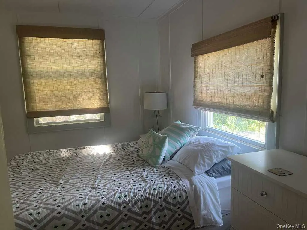 40 Atlantic Avenue, Islip, NY, 4 Bedrooms Bedrooms, 8 Rooms Rooms,2 BathroomsBathrooms,Residential,For Rent,Atlantic,0,1027345 40 Atlantic Avenue, Islip, NY, 4 Bedrooms Bedrooms, 8 Rooms Rooms,2 BathroomsBathrooms,Residential,For Rent,Atlantic,0,1027345