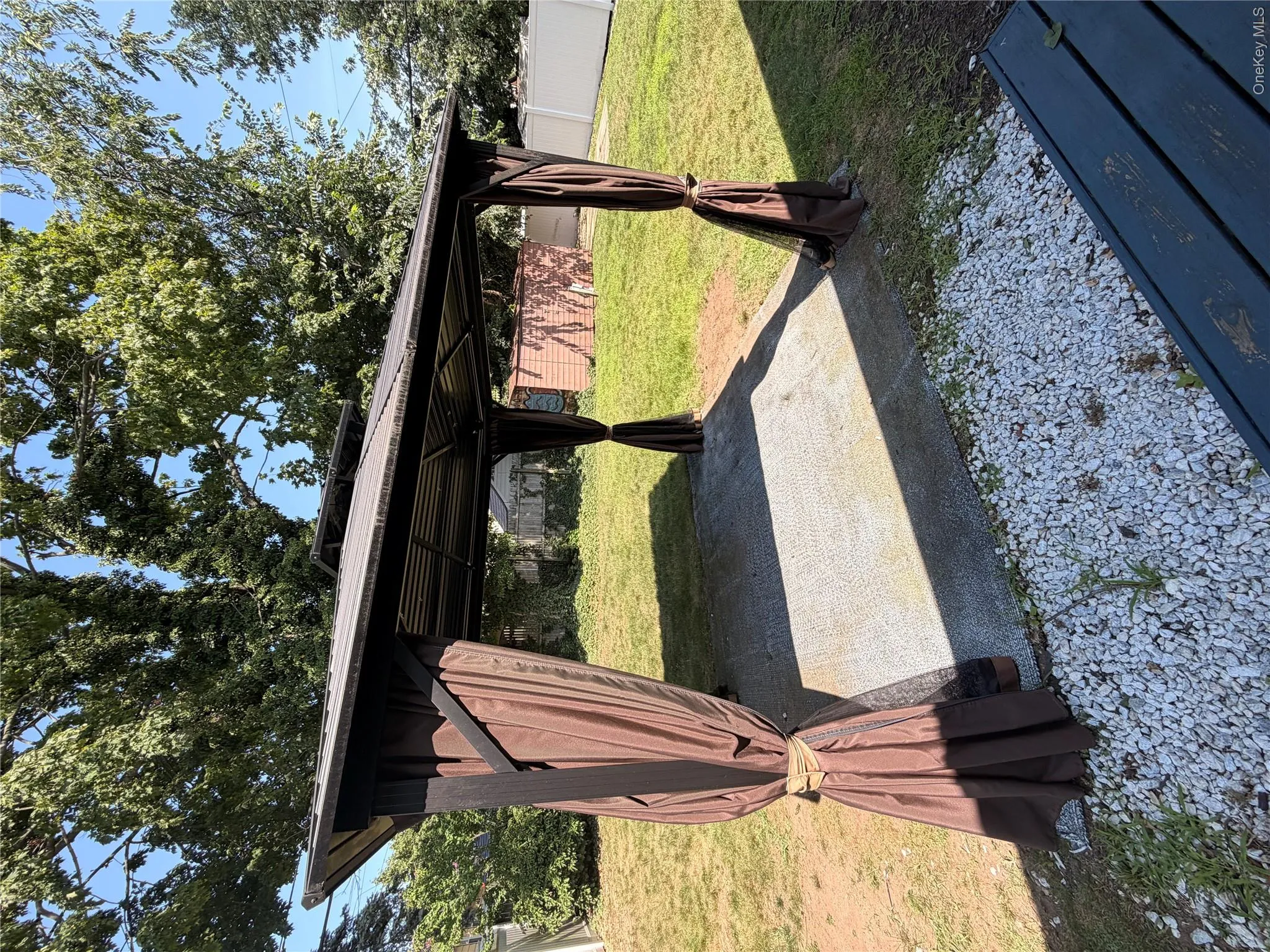 17 Vista Lane, Hempstead, NY, 4 Bedrooms Bedrooms, 5 Rooms Rooms,1 BathroomBathrooms,Residential Lease,For Rent,Vista,0,1027347 17 Vista Lane, Hempstead, NY, 4 Bedrooms Bedrooms, 5 Rooms Rooms,1 BathroomBathrooms,Residential Lease,For Rent,Vista,0,1027347