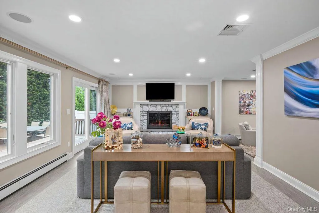 3343 Seawane Drive, Hempstead, NY, 4 Bedrooms Bedrooms, 9 Rooms Rooms,3 BathroomsBathrooms,Residential,For Rent,Seawane,0,1027349 3343 Seawane Drive, Hempstead, NY, 4 Bedrooms Bedrooms, 9 Rooms Rooms,3 BathroomsBathrooms,Residential,For Rent,Seawane,0,1027349