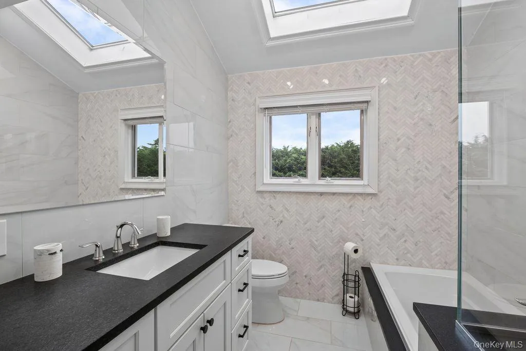 3343 Seawane Drive, Hempstead, NY, 4 Bedrooms Bedrooms, 9 Rooms Rooms,3 BathroomsBathrooms,Residential,For Rent,Seawane,0,1027349 3343 Seawane Drive, Hempstead, NY, 4 Bedrooms Bedrooms, 9 Rooms Rooms,3 BathroomsBathrooms,Residential,For Rent,Seawane,0,1027349