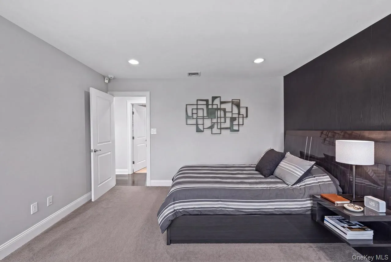 3343 Seawane Drive, Hempstead, NY, 4 Bedrooms Bedrooms, 9 Rooms Rooms,3 BathroomsBathrooms,Residential,For Rent,Seawane,0,1027349 3343 Seawane Drive, Hempstead, NY, 4 Bedrooms Bedrooms, 9 Rooms Rooms,3 BathroomsBathrooms,Residential,For Rent,Seawane,0,1027349