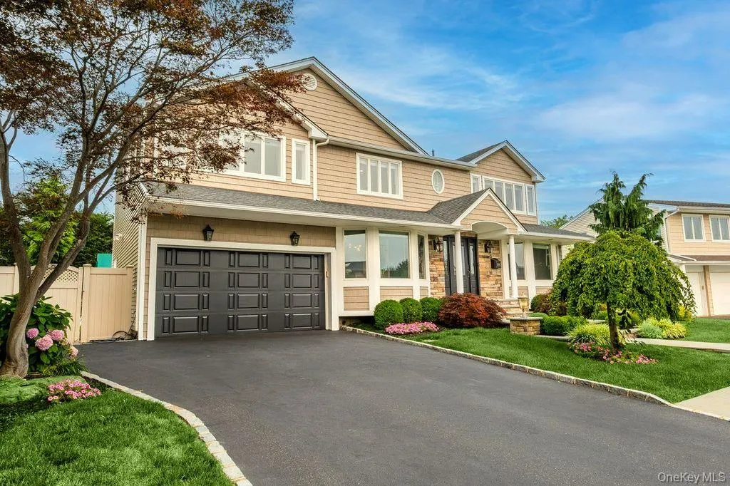3343 Seawane Drive, Hempstead, NY, 4 Bedrooms Bedrooms, 9 Rooms Rooms,3 BathroomsBathrooms,Residential,For Rent,Seawane,0,1027349 3343 Seawane Drive, Hempstead, NY, 4 Bedrooms Bedrooms, 9 Rooms Rooms,3 BathroomsBathrooms,Residential,For Rent,Seawane,0,1027349