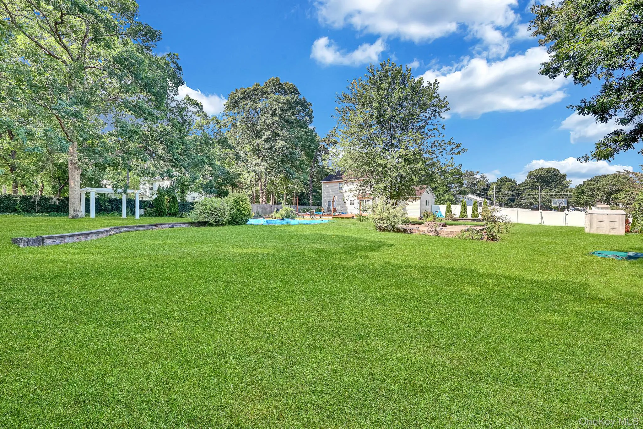 6 13th Street, Brookhaven, NY, 5 Bedrooms Bedrooms, 10 Rooms Rooms,3 BathroomsBathrooms,Residential,For Rent,13th,0,1027354 6 13th Street, Brookhaven, NY, 5 Bedrooms Bedrooms, 10 Rooms Rooms,3 BathroomsBathrooms,Residential,For Rent,13th,0,1027354