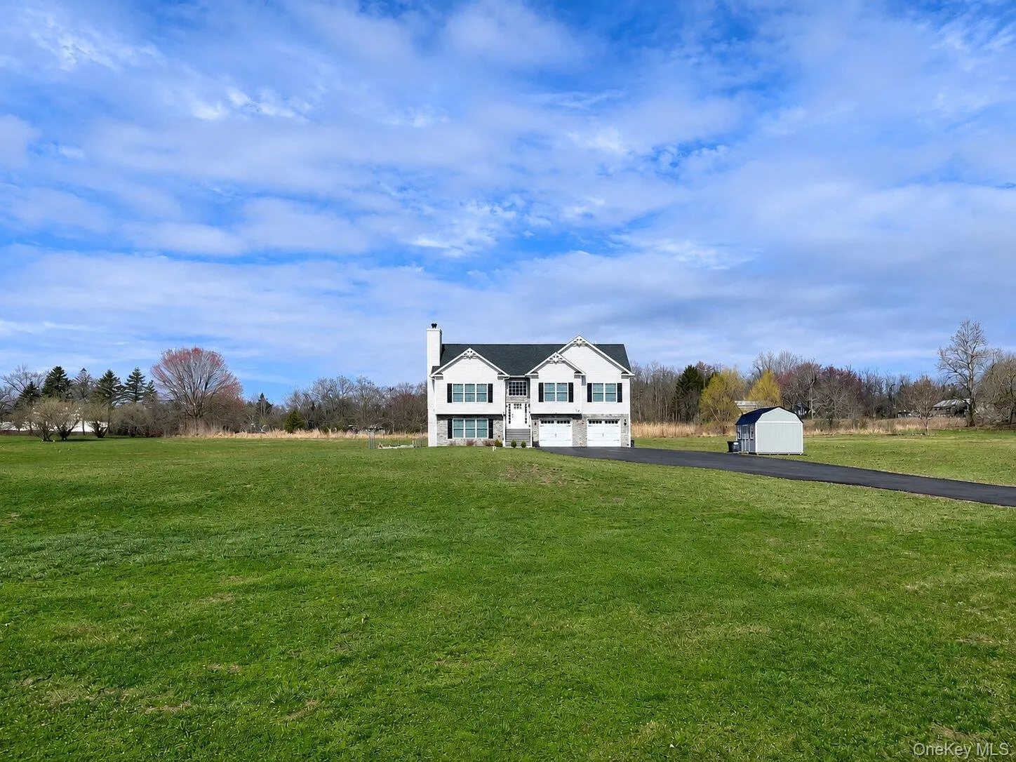 82 River Glen Road, Shawangunk, NY, 4 Bedrooms Bedrooms, 6 Rooms Rooms,3 BathroomsBathrooms,Residential,For Rent,River Glen,0,1027355 82 River Glen Road, Shawangunk, NY, 4 Bedrooms Bedrooms, 6 Rooms Rooms,3 BathroomsBathrooms,Residential,For Rent,River Glen,0,1027355