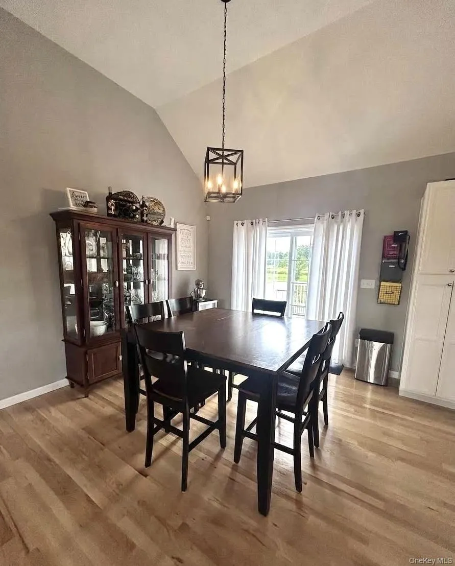 82 River Glen Road, Shawangunk, NY, 4 Bedrooms Bedrooms, 6 Rooms Rooms,3 BathroomsBathrooms,Residential,For Rent,River Glen,0,1027355 82 River Glen Road, Shawangunk, NY, 4 Bedrooms Bedrooms, 6 Rooms Rooms,3 BathroomsBathrooms,Residential,For Rent,River Glen,0,1027355