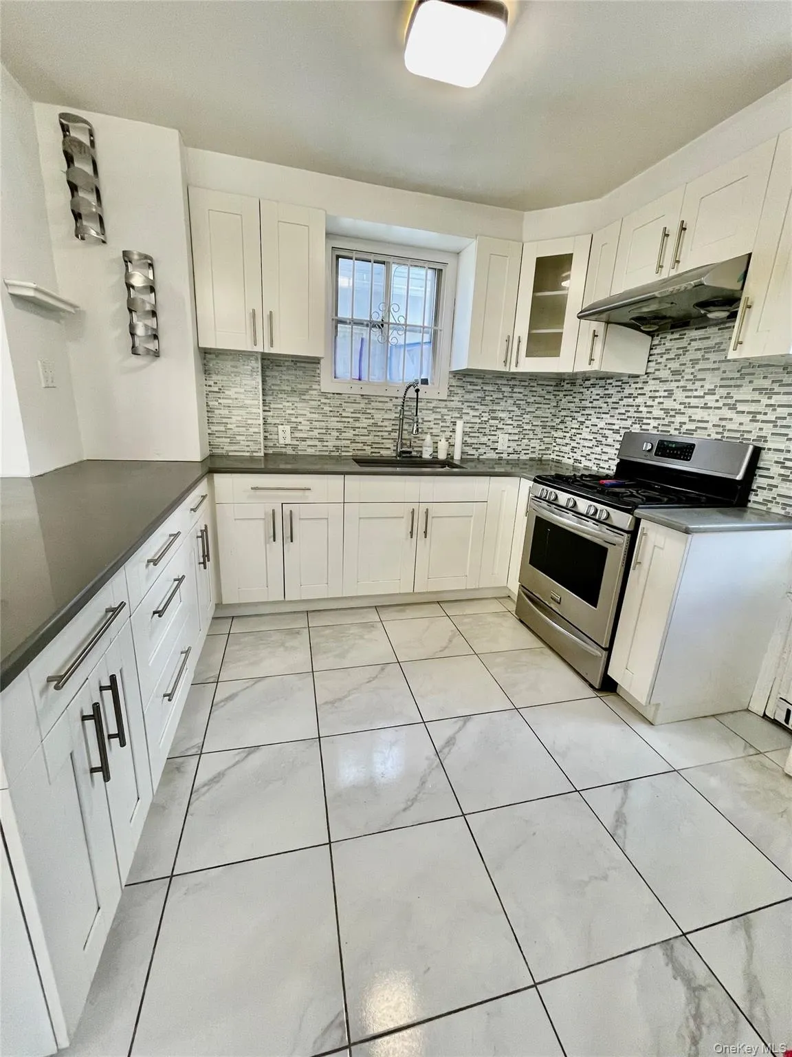 127-19 9th Avenue, New York, NY, 3 Bedrooms Bedrooms, 7 Rooms Rooms,2 BathroomsBathrooms,Residential,For Rent,9th,0,1027356 127-19 9th Avenue, New York, NY, 3 Bedrooms Bedrooms, 7 Rooms Rooms,2 BathroomsBathrooms,Residential,For Rent,9th,0,1027356