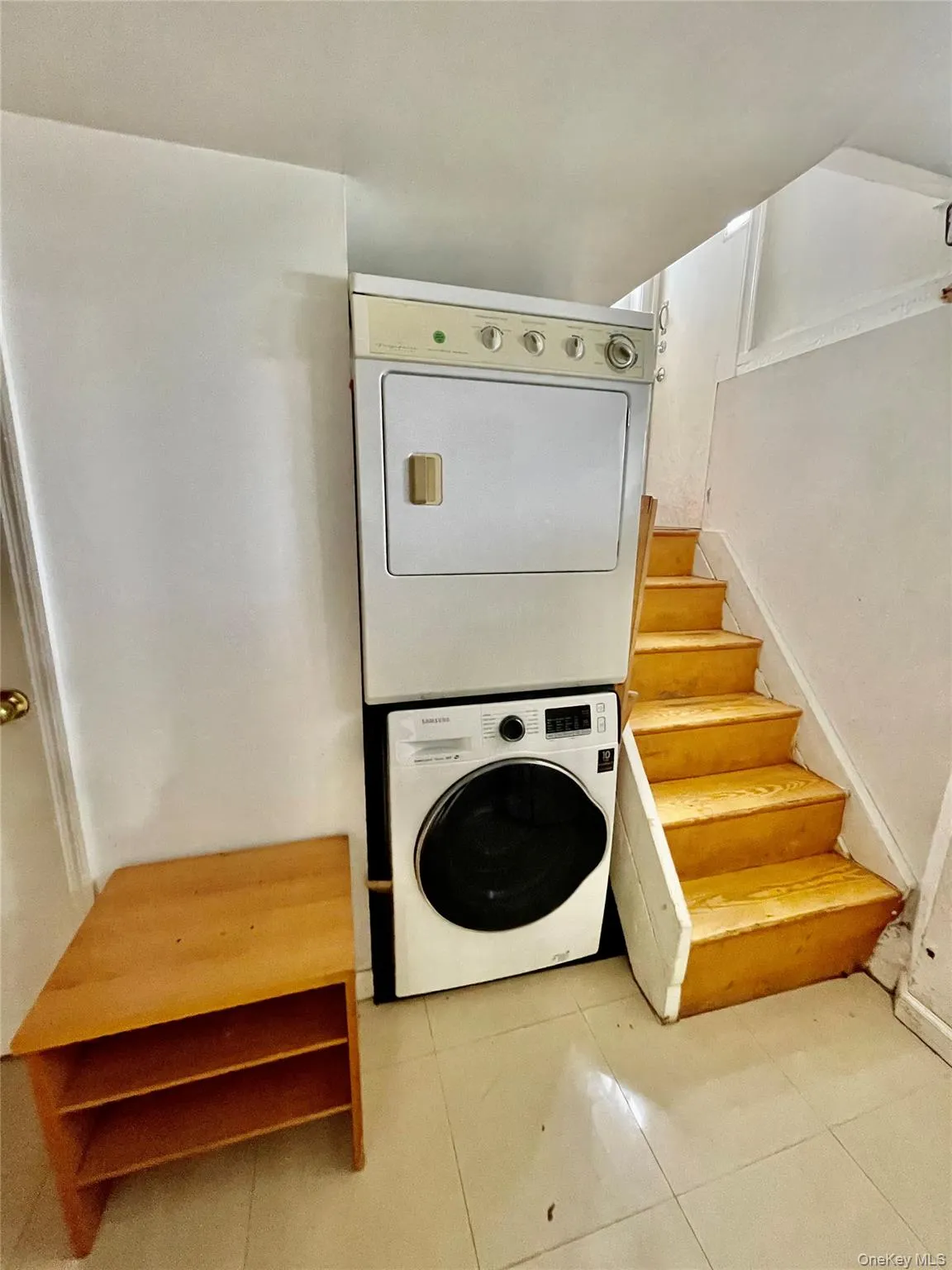 127-19 9th Avenue, New York, NY, 3 Bedrooms Bedrooms, 7 Rooms Rooms,2 BathroomsBathrooms,Residential,For Rent,9th,0,1027356 127-19 9th Avenue, New York, NY, 3 Bedrooms Bedrooms, 7 Rooms Rooms,2 BathroomsBathrooms,Residential,For Rent,9th,0,1027356