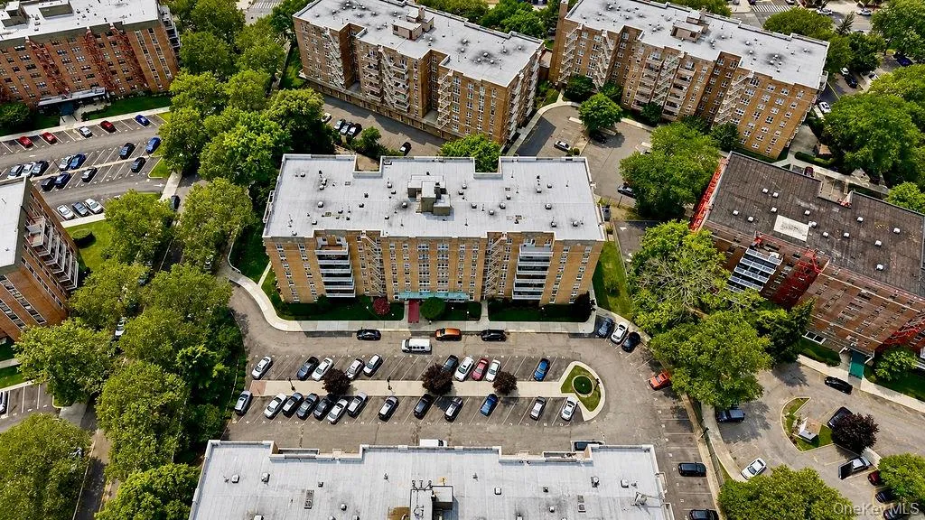 84-29 153rd Avenue, New York, NY, 1 Bedroom Bedrooms, 5 Rooms Rooms,1 BathroomBathrooms,Residential,For Rent,153rd,0,1027357 84-29 153rd Avenue, New York, NY, 1 Bedroom Bedrooms, 5 Rooms Rooms,1 BathroomBathrooms,Residential,For Rent,153rd,0,1027357