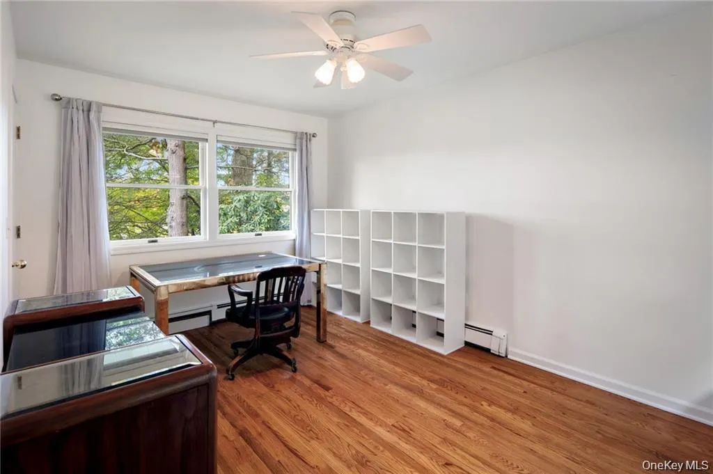 38 Bishop Park Road, Pound Ridge, NY, 4 Bedrooms Bedrooms, 7 Rooms Rooms,3 BathroomsBathrooms,Residential Lease,For Rent,Bishop Park,0,1027361 38 Bishop Park Road, Pound Ridge, NY, 4 Bedrooms Bedrooms, 7 Rooms Rooms,3 BathroomsBathrooms,Residential Lease,For Rent,Bishop Park,0,1027361