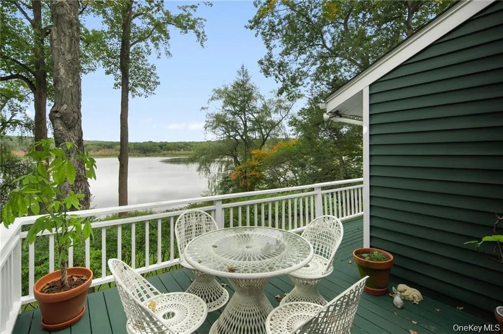 38 Bishop Park Road, Pound Ridge, NY, 4 Bedrooms Bedrooms, 7 Rooms Rooms,3 BathroomsBathrooms,Residential Lease,For Rent,Bishop Park,0,1027361 38 Bishop Park Road, Pound Ridge, NY, 4 Bedrooms Bedrooms, 7 Rooms Rooms,3 BathroomsBathrooms,Residential Lease,For Rent,Bishop Park,0,1027361