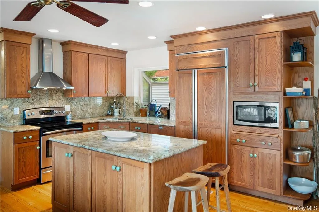 38 Bishop Park Road, Pound Ridge, NY, 4 Bedrooms Bedrooms, 7 Rooms Rooms,3 BathroomsBathrooms,Residential Lease,For Rent,Bishop Park,0,1027361 38 Bishop Park Road, Pound Ridge, NY, 4 Bedrooms Bedrooms, 7 Rooms Rooms,3 BathroomsBathrooms,Residential Lease,For Rent,Bishop Park,0,1027361