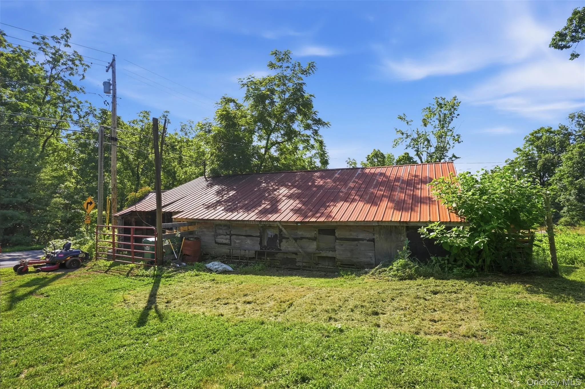 877 Samsonville Road, Rochester, NY, 2 Bedrooms Bedrooms, 7 Rooms Rooms,1 BathroomBathrooms,Residential,For Rent,Samsonville,0,1027363 877 Samsonville Road, Rochester, NY, 2 Bedrooms Bedrooms, 7 Rooms Rooms,1 BathroomBathrooms,Residential,For Rent,Samsonville,0,1027363