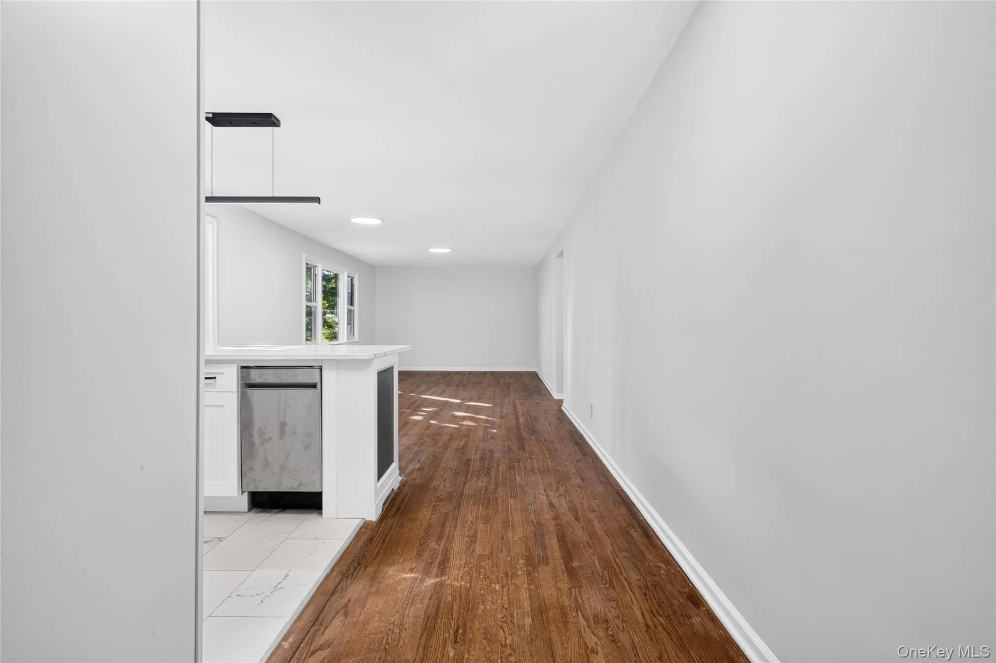 2 Soundview Avenue, White Plains, NY, 1 Bedroom Bedrooms, 3 Rooms Rooms,1 BathroomBathrooms,Residential,For Rent,Soundview,0,1027369 2 Soundview Avenue, White Plains, NY, 1 Bedroom Bedrooms, 3 Rooms Rooms,1 BathroomBathrooms,Residential,For Rent,Soundview,0,1027369