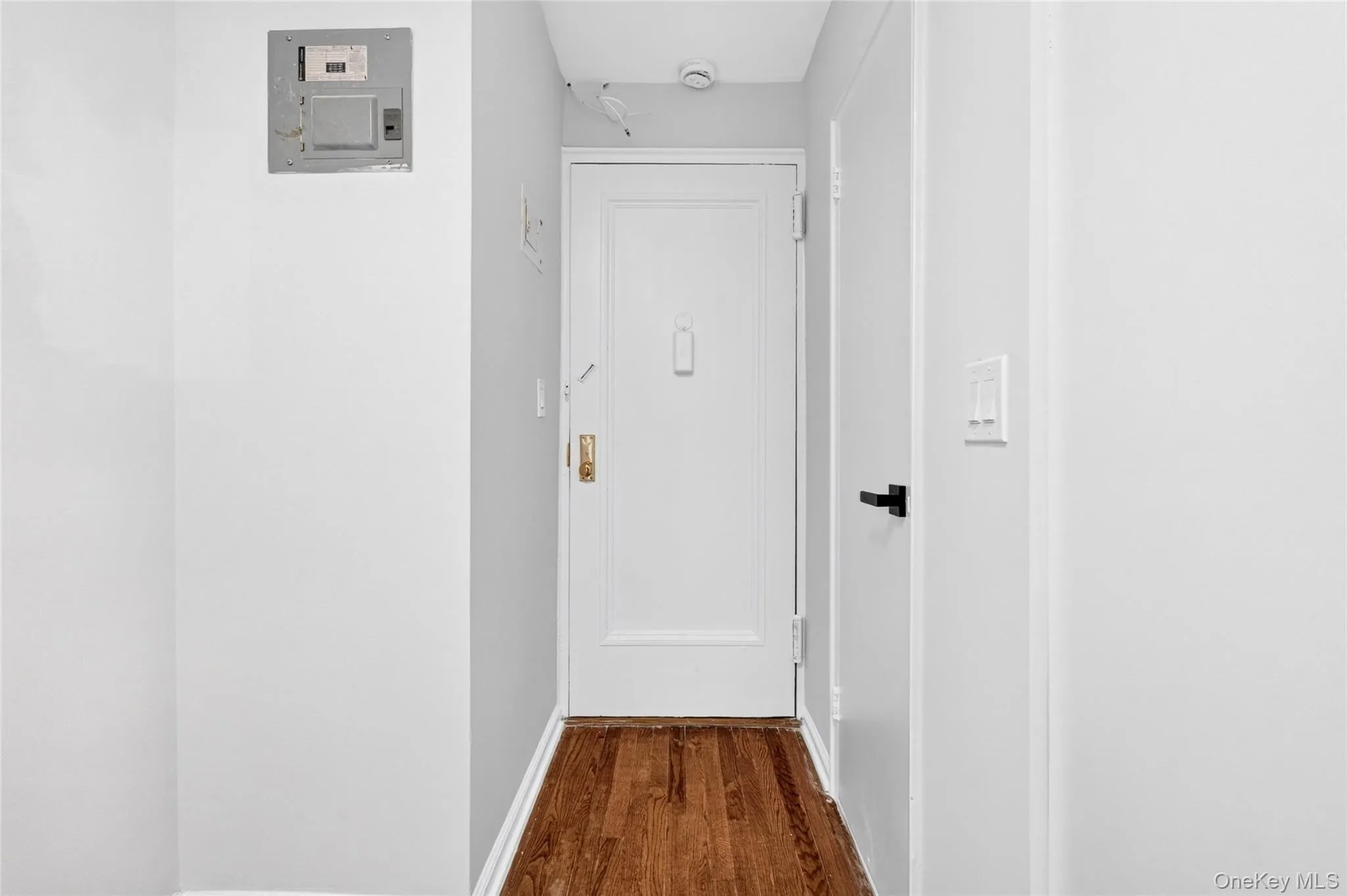 2 Soundview Avenue, White Plains, NY, 1 Bedroom Bedrooms, 3 Rooms Rooms,1 BathroomBathrooms,Residential,For Rent,Soundview,0,1027369 2 Soundview Avenue, White Plains, NY, 1 Bedroom Bedrooms, 3 Rooms Rooms,1 BathroomBathrooms,Residential,For Rent,Soundview,0,1027369