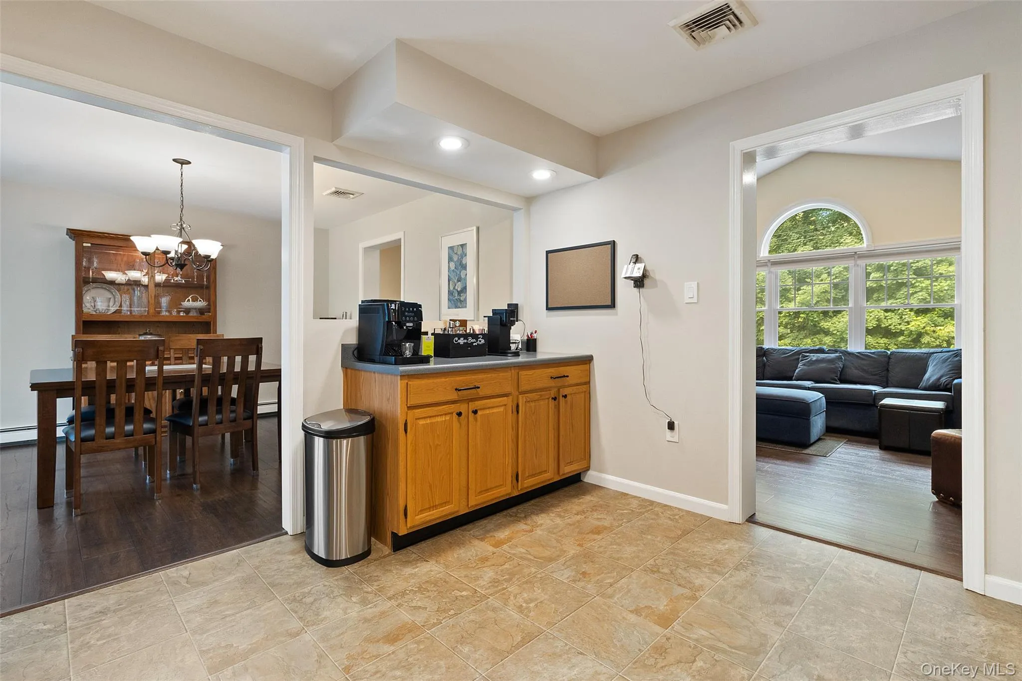 20 Barger Street, Cortlandt, NY, 3 Bedrooms Bedrooms, 7 Rooms Rooms,2 BathroomsBathrooms,Residential,For Rent,Barger,0,1027371 20 Barger Street, Cortlandt, NY, 3 Bedrooms Bedrooms, 7 Rooms Rooms,2 BathroomsBathrooms,Residential,For Rent,Barger,0,1027371
