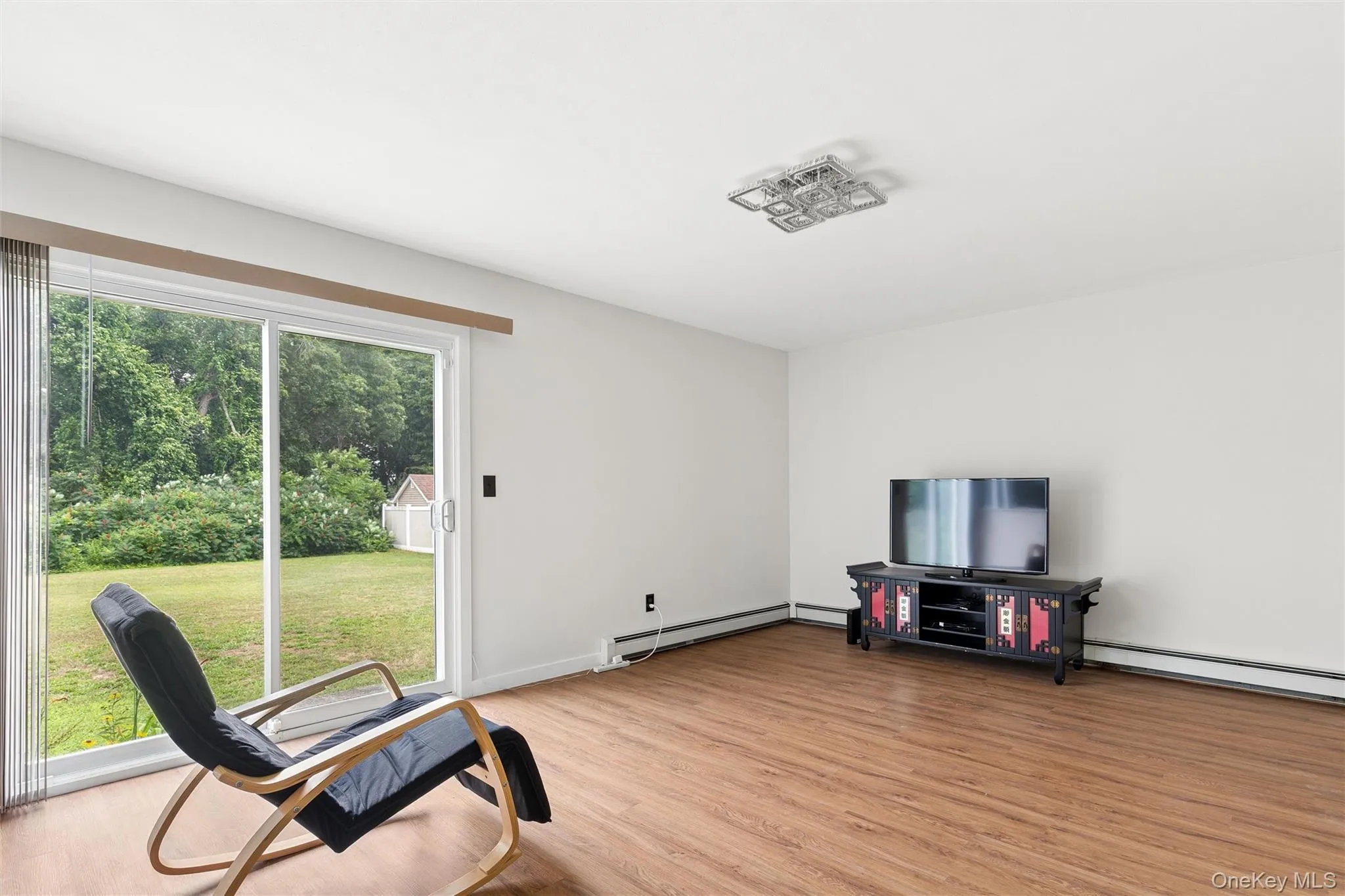 98 Constable Drive, Riverhead, NY, 3 Bedrooms Bedrooms, 6 Rooms Rooms,2 BathroomsBathrooms,Residential,For Rent,Constable,0,1027374 98 Constable Drive, Riverhead, NY, 3 Bedrooms Bedrooms, 6 Rooms Rooms,2 BathroomsBathrooms,Residential,For Rent,Constable,0,1027374