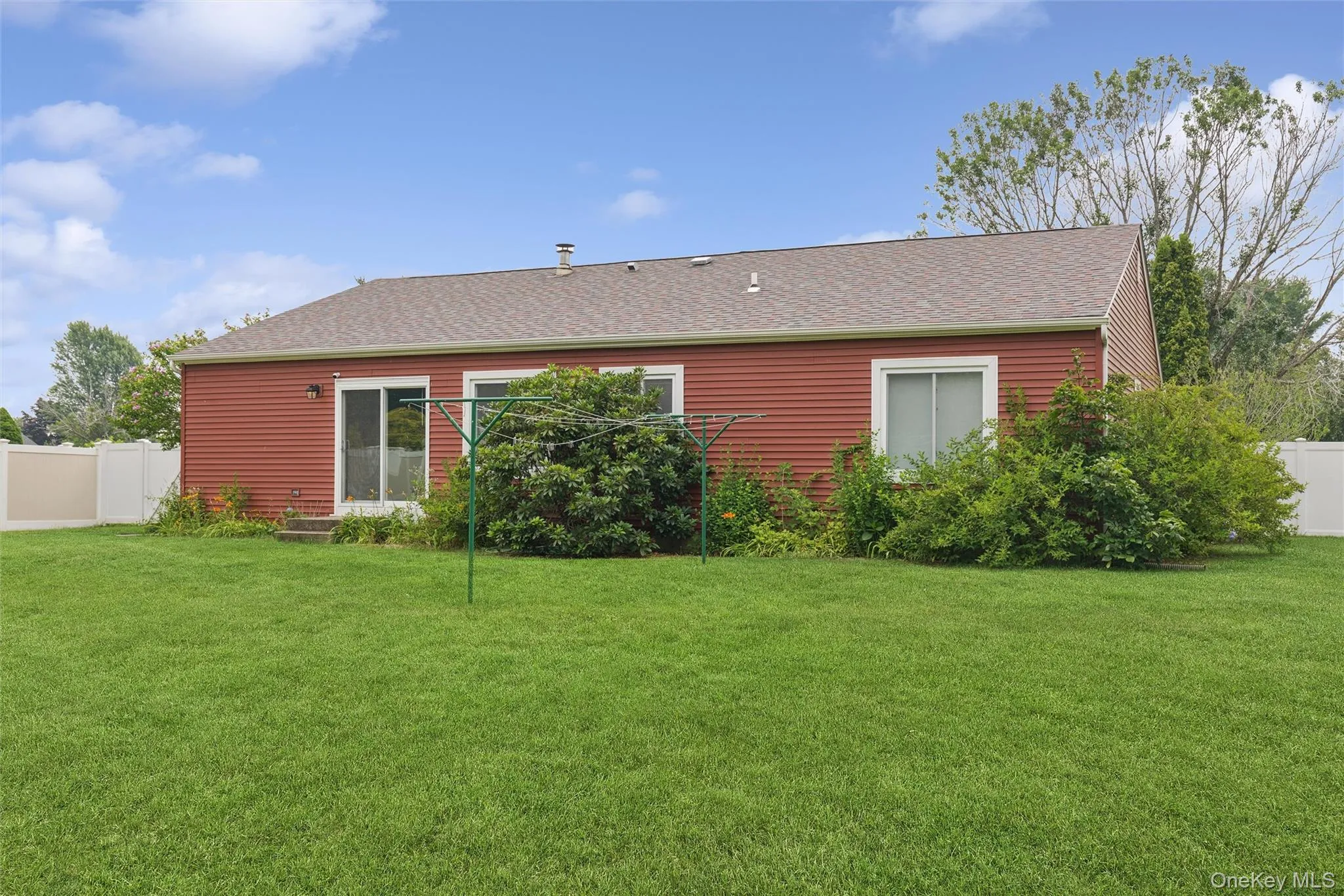 98 Constable Drive, Riverhead, NY, 3 Bedrooms Bedrooms, 6 Rooms Rooms,2 BathroomsBathrooms,Residential,For Rent,Constable,0,1027374 98 Constable Drive, Riverhead, NY, 3 Bedrooms Bedrooms, 6 Rooms Rooms,2 BathroomsBathrooms,Residential,For Rent,Constable,0,1027374
