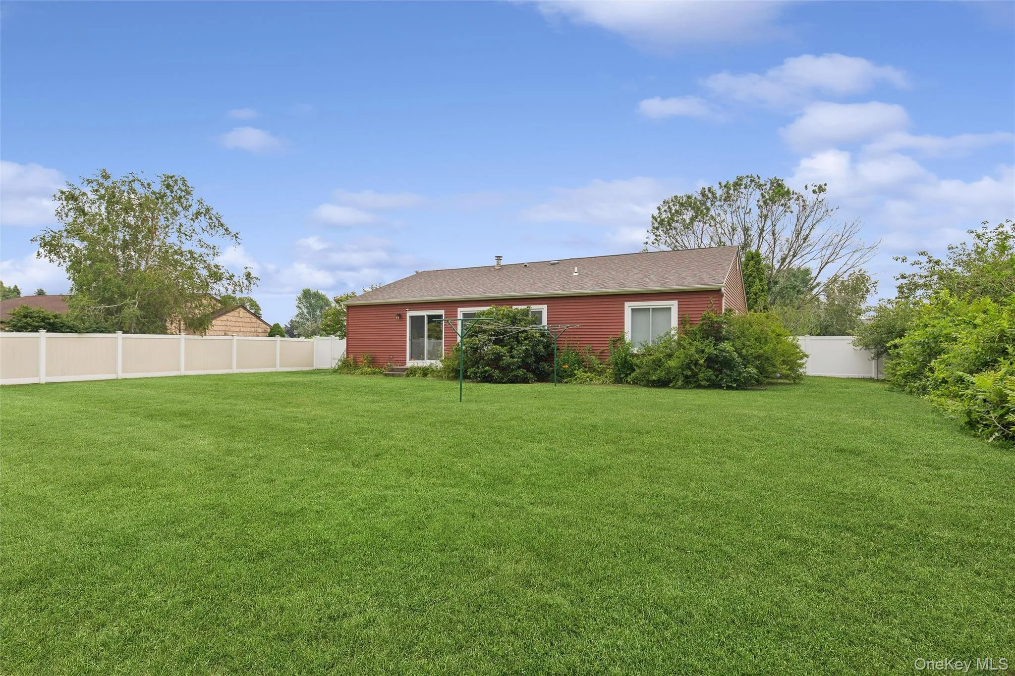98 Constable Drive, Riverhead, NY, 3 Bedrooms Bedrooms, 6 Rooms Rooms,2 BathroomsBathrooms,Residential,For Rent,Constable,0,1027374 98 Constable Drive, Riverhead, NY, 3 Bedrooms Bedrooms, 6 Rooms Rooms,2 BathroomsBathrooms,Residential,For Rent,Constable,0,1027374