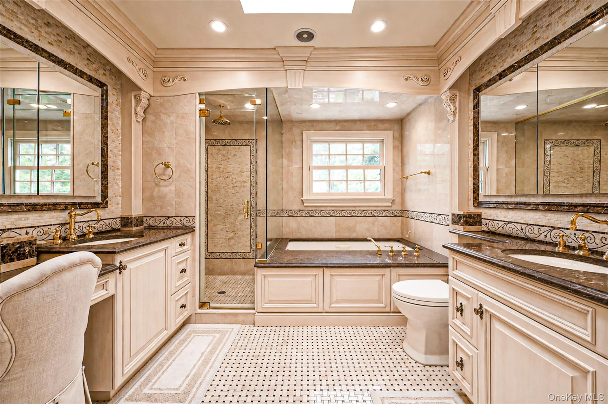 15 Dogwood Hill, Oyster Bay, NY, 5 Bedrooms Bedrooms, 11 Rooms Rooms,3 BathroomsBathrooms,Residential,For Rent,Dogwood,0,1027379 15 Dogwood Hill, Oyster Bay, NY, 5 Bedrooms Bedrooms, 11 Rooms Rooms,3 BathroomsBathrooms,Residential,For Rent,Dogwood,0,1027379
