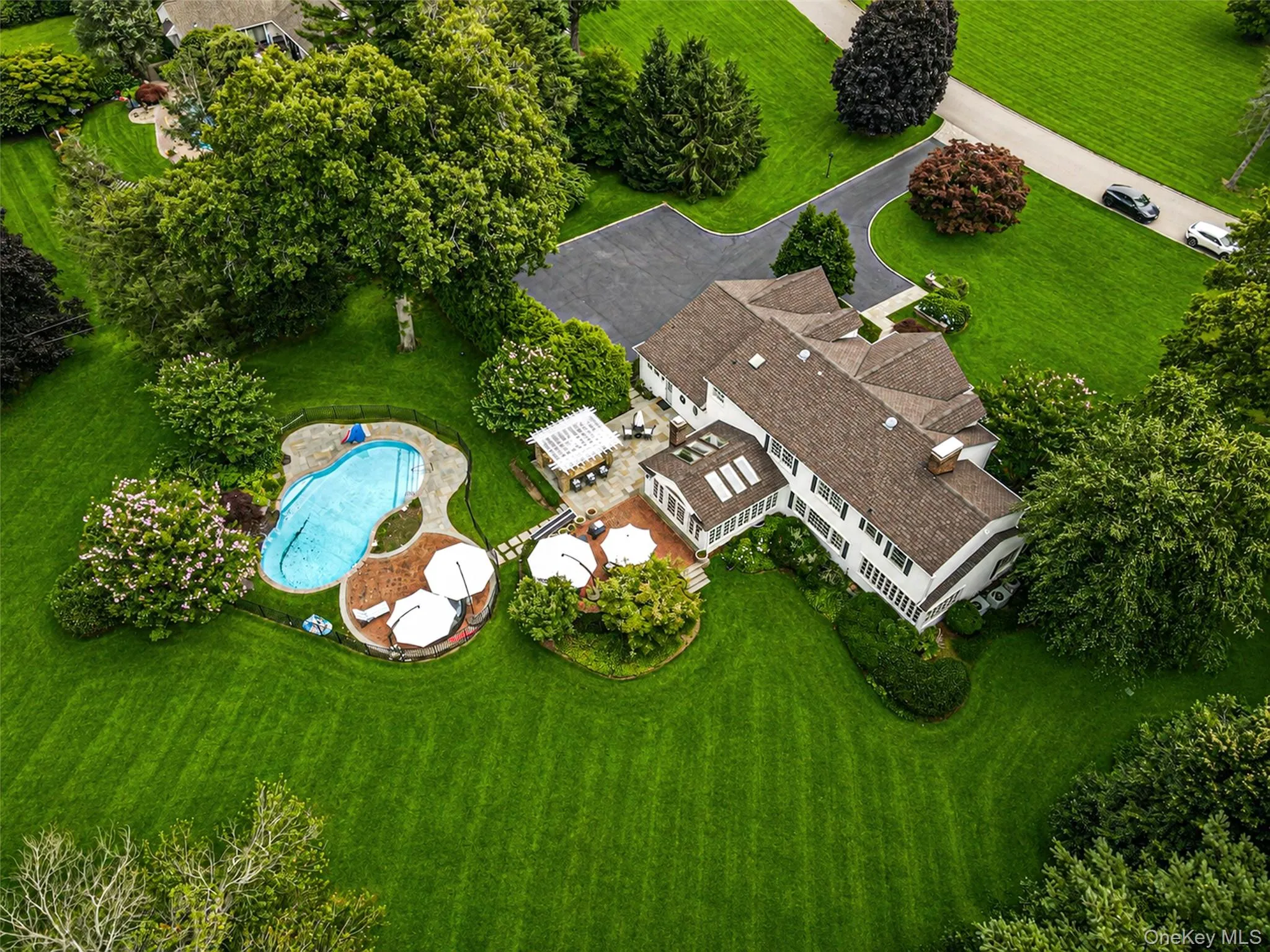 15 Dogwood Hill, Oyster Bay, NY, 5 Bedrooms Bedrooms, 11 Rooms Rooms,3 BathroomsBathrooms,Residential,For Rent,Dogwood,0,1027379 15 Dogwood Hill, Oyster Bay, NY, 5 Bedrooms Bedrooms, 11 Rooms Rooms,3 BathroomsBathrooms,Residential,For Rent,Dogwood,0,1027379