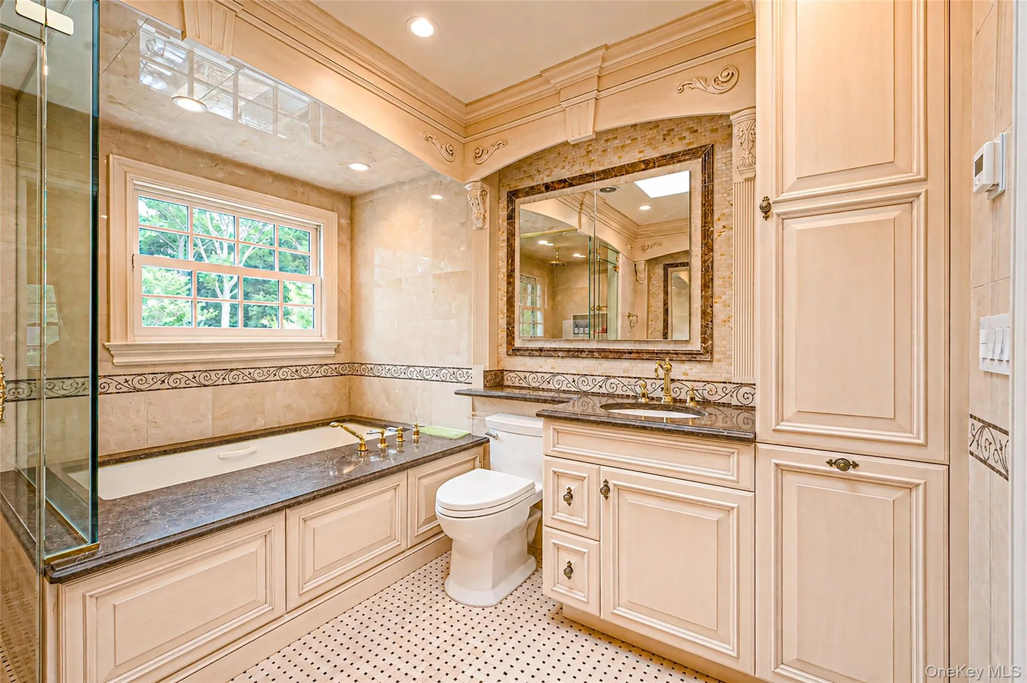 15 Dogwood Hill, Oyster Bay, NY, 5 Bedrooms Bedrooms, 11 Rooms Rooms,3 BathroomsBathrooms,Residential,For Rent,Dogwood,0,1027379 15 Dogwood Hill, Oyster Bay, NY, 5 Bedrooms Bedrooms, 11 Rooms Rooms,3 BathroomsBathrooms,Residential,For Rent,Dogwood,0,1027379
