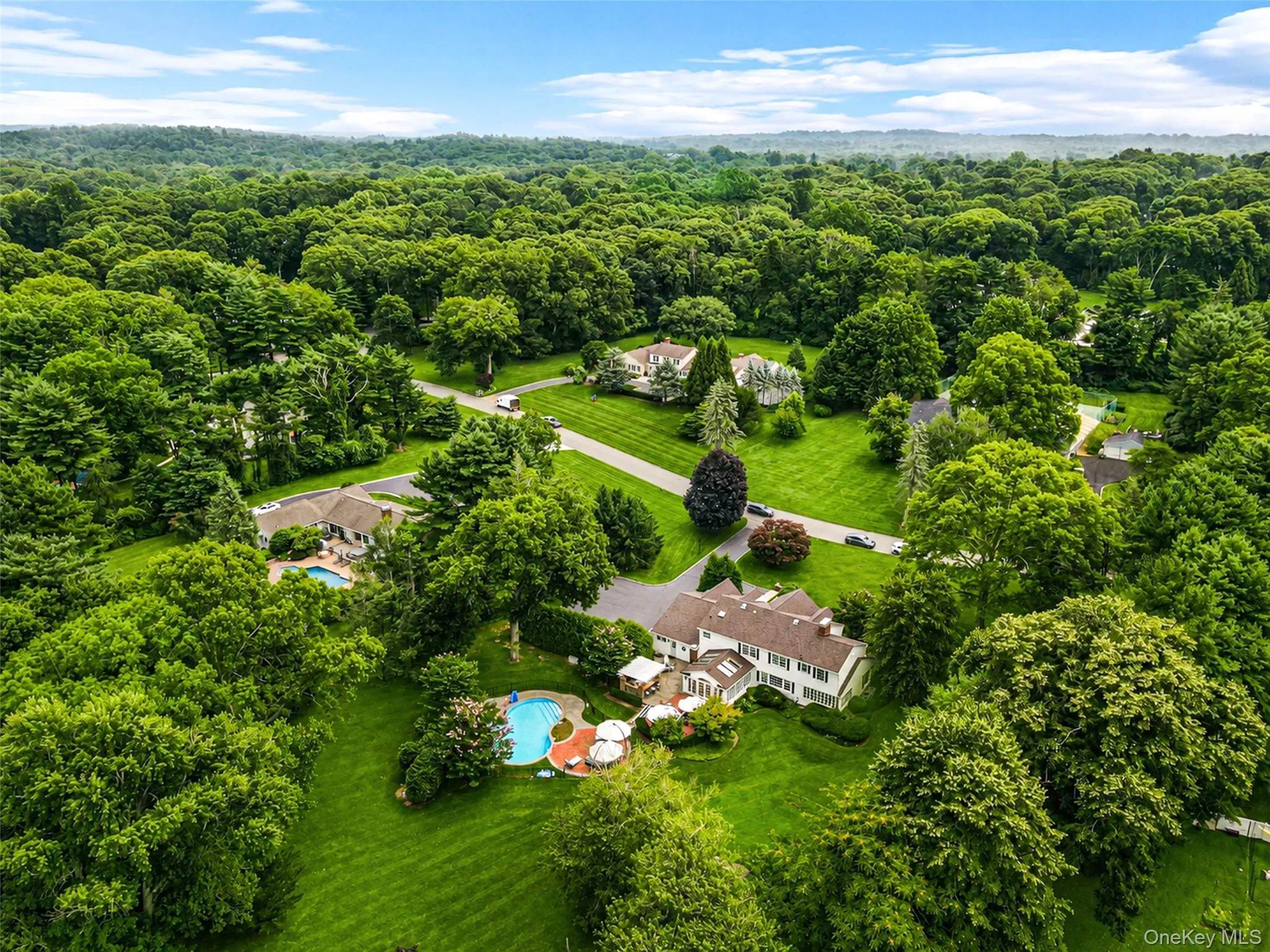 15 Dogwood Hill, Oyster Bay, NY, 5 Bedrooms Bedrooms, 11 Rooms Rooms,3 BathroomsBathrooms,Residential,For Rent,Dogwood,0,1027379 15 Dogwood Hill, Oyster Bay, NY, 5 Bedrooms Bedrooms, 11 Rooms Rooms,3 BathroomsBathrooms,Residential,For Rent,Dogwood,0,1027379