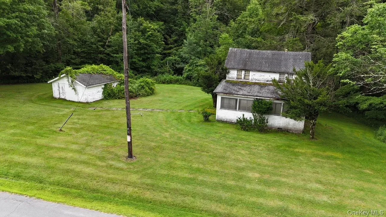 426 Basket Road, Fremont, NY, 3 Bedrooms Bedrooms, 3 Rooms Rooms,1 BathroomBathrooms,Residential,For Rent,Basket,0,1027380 426 Basket Road, Fremont, NY, 3 Bedrooms Bedrooms, 3 Rooms Rooms,1 BathroomBathrooms,Residential,For Rent,Basket,0,1027380