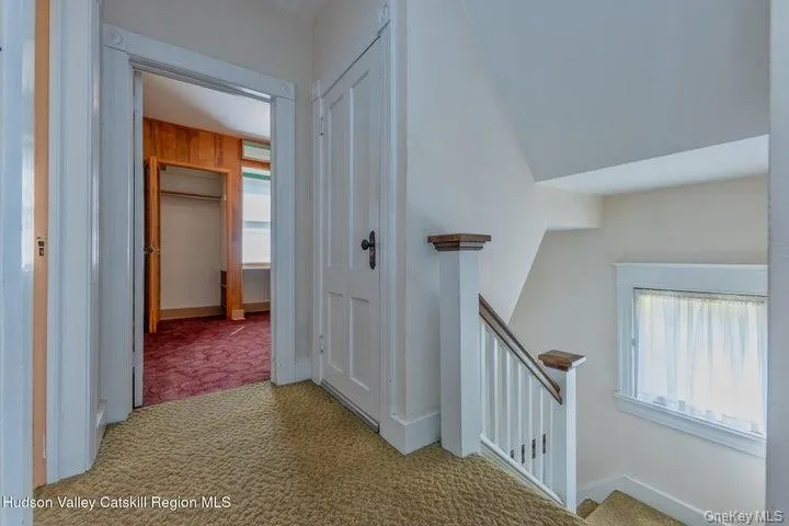 288 Washington Avenue, Kingston, NY, 4 Bedrooms Bedrooms, 7 Rooms Rooms,1 BathroomBathrooms,Residential,For Rent,Washington,0,1027387 288 Washington Avenue, Kingston, NY, 4 Bedrooms Bedrooms, 7 Rooms Rooms,1 BathroomBathrooms,Residential,For Rent,Washington,0,1027387