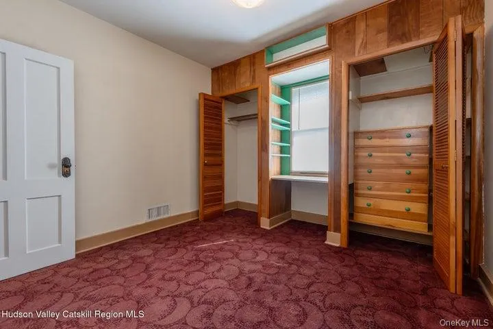288 Washington Avenue, Kingston, NY, 4 Bedrooms Bedrooms, 7 Rooms Rooms,1 BathroomBathrooms,Residential,For Rent,Washington,0,1027387 288 Washington Avenue, Kingston, NY, 4 Bedrooms Bedrooms, 7 Rooms Rooms,1 BathroomBathrooms,Residential,For Rent,Washington,0,1027387