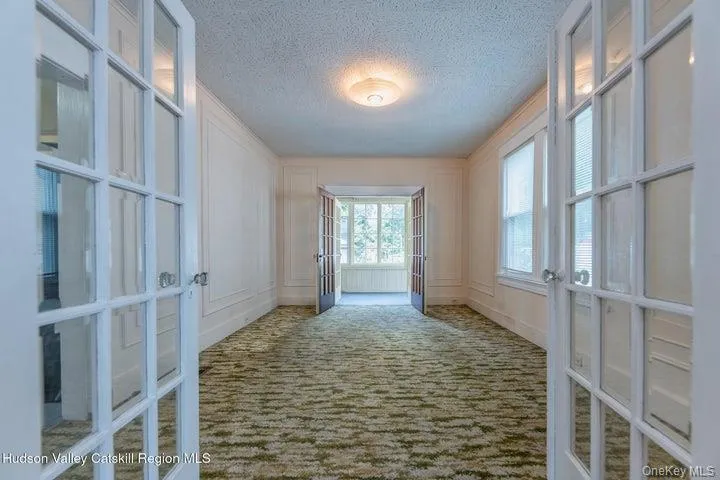 288 Washington Avenue, Kingston, NY, 4 Bedrooms Bedrooms, 7 Rooms Rooms,1 BathroomBathrooms,Residential,For Rent,Washington,0,1027387 288 Washington Avenue, Kingston, NY, 4 Bedrooms Bedrooms, 7 Rooms Rooms,1 BathroomBathrooms,Residential,For Rent,Washington,0,1027387