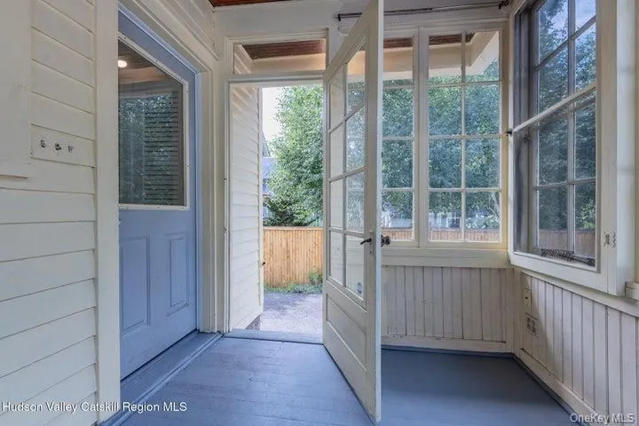 288 Washington Avenue, Kingston, NY, 4 Bedrooms Bedrooms, 7 Rooms Rooms,1 BathroomBathrooms,Residential,For Rent,Washington,0,1027387 288 Washington Avenue, Kingston, NY, 4 Bedrooms Bedrooms, 7 Rooms Rooms,1 BathroomBathrooms,Residential,For Rent,Washington,0,1027387