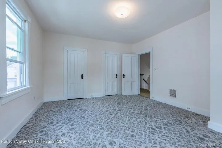 288 Washington Avenue, Kingston, NY, 4 Bedrooms Bedrooms, 7 Rooms Rooms,1 BathroomBathrooms,Residential,For Rent,Washington,0,1027387 288 Washington Avenue, Kingston, NY, 4 Bedrooms Bedrooms, 7 Rooms Rooms,1 BathroomBathrooms,Residential,For Rent,Washington,0,1027387