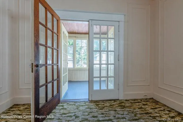 288 Washington Avenue, Kingston, NY, 4 Bedrooms Bedrooms, 7 Rooms Rooms,1 BathroomBathrooms,Residential,For Rent,Washington,0,1027387 288 Washington Avenue, Kingston, NY, 4 Bedrooms Bedrooms, 7 Rooms Rooms,1 BathroomBathrooms,Residential,For Rent,Washington,0,1027387