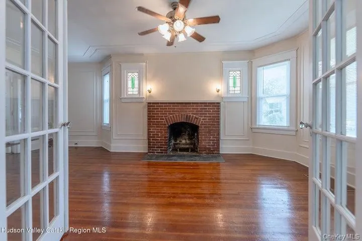 288 Washington Avenue, Kingston, NY, 4 Bedrooms Bedrooms, 7 Rooms Rooms,1 BathroomBathrooms,Residential,For Rent,Washington,0,1027387 288 Washington Avenue, Kingston, NY, 4 Bedrooms Bedrooms, 7 Rooms Rooms,1 BathroomBathrooms,Residential,For Rent,Washington,0,1027387