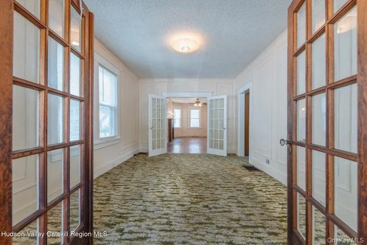 288 Washington Avenue, Kingston, NY, 4 Bedrooms Bedrooms, 7 Rooms Rooms,1 BathroomBathrooms,Residential,For Rent,Washington,0,1027387 288 Washington Avenue, Kingston, NY, 4 Bedrooms Bedrooms, 7 Rooms Rooms,1 BathroomBathrooms,Residential,For Rent,Washington,0,1027387