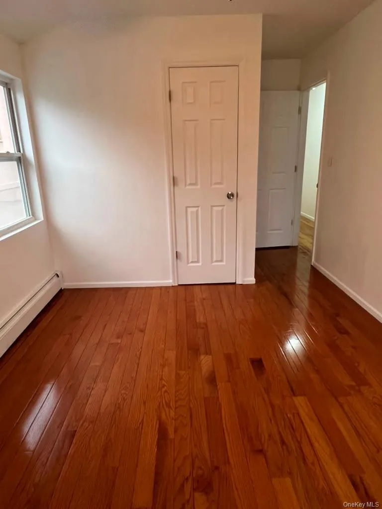 670 Schenck Avenue, New York, NY, 3 Bedrooms Bedrooms, 7 Rooms Rooms,2 BathroomsBathrooms,Residential Lease,For Rent,Schenck,0,1027394 670 Schenck Avenue, New York, NY, 3 Bedrooms Bedrooms, 7 Rooms Rooms,2 BathroomsBathrooms,Residential Lease,For Rent,Schenck,0,1027394
