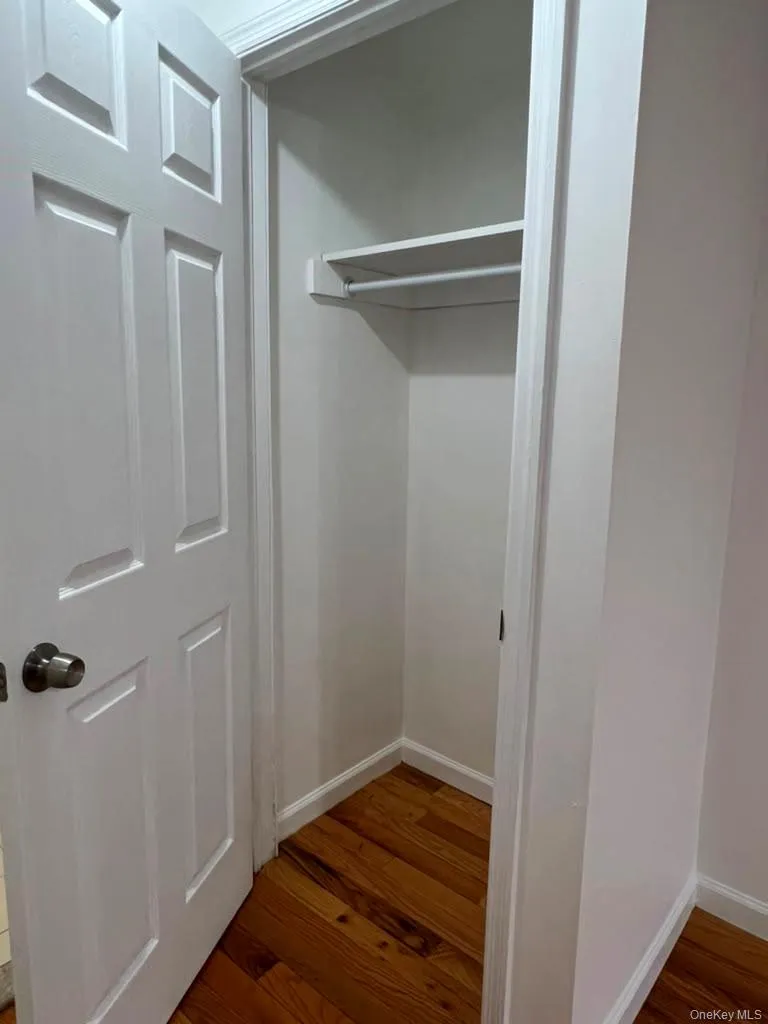 670 Schenck Avenue, New York, NY, 3 Bedrooms Bedrooms, 7 Rooms Rooms,2 BathroomsBathrooms,Residential Lease,For Rent,Schenck,0,1027394 670 Schenck Avenue, New York, NY, 3 Bedrooms Bedrooms, 7 Rooms Rooms,2 BathroomsBathrooms,Residential Lease,For Rent,Schenck,0,1027394